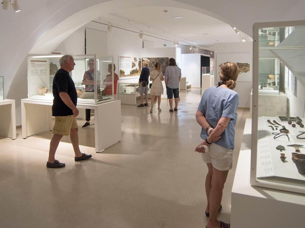guided visit museu de menorca